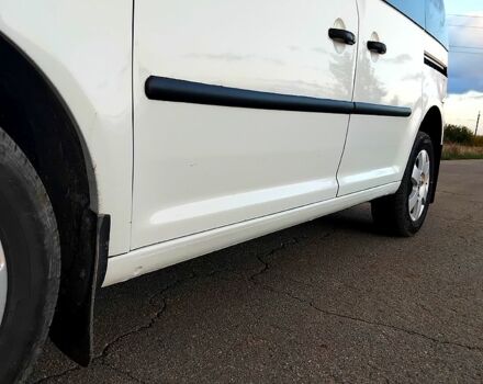 Белый Фольксваген Кадди, объемом двигателя 1.9 л и пробегом 230 тыс. км за 7000 $, фото 2 на Automoto.ua