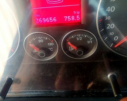 Белый Фольксваген Кадди, объемом двигателя 1.9 л и пробегом 280 тыс. км за 6000 $, фото 4 на Automoto.ua