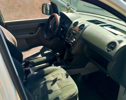 Белый Фольксваген Кадди, объемом двигателя 2 л и пробегом 522 тыс. км за 4800 $, фото 4 на Automoto.ua