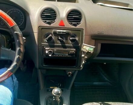 Белый Фольксваген Кадди, объемом двигателя 2 л и пробегом 522 тыс. км за 4800 $, фото 5 на Automoto.ua