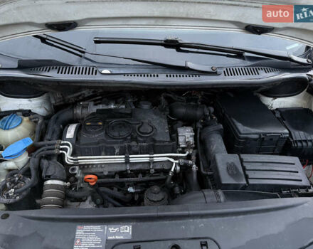 Белый Фольксваген Кадди, объемом двигателя 1.9 л и пробегом 452 тыс. км за 5500 $, фото 14 на Automoto.ua