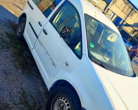 Белый Фольксваген Кадди, объемом двигателя 1.9 л и пробегом 337 тыс. км за 4500 $, фото 3 на Automoto.ua