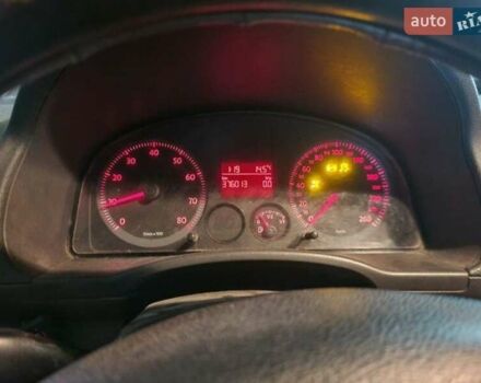 Белый Фольксваген Кадди, объемом двигателя 1.4 л и пробегом 376 тыс. км за 3300 $, фото 4 на Automoto.ua