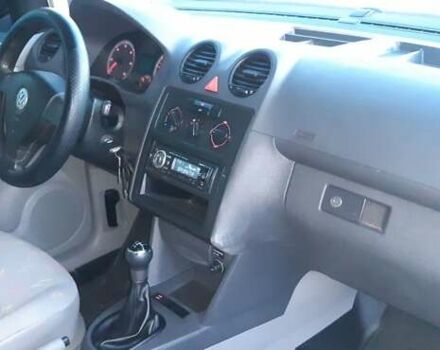 Белый Фольксваген Кадди, объемом двигателя 1.9 л и пробегом 263 тыс. км за 6900 $, фото 15 на Automoto.ua