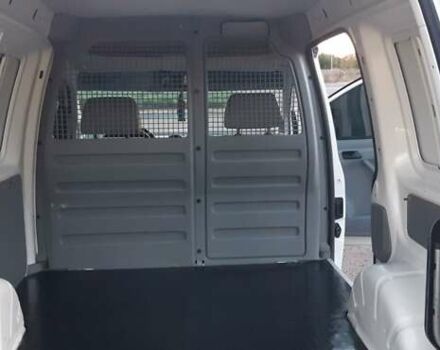 Белый Фольксваген Кадди, объемом двигателя 1.9 л и пробегом 263 тыс. км за 6900 $, фото 5 на Automoto.ua