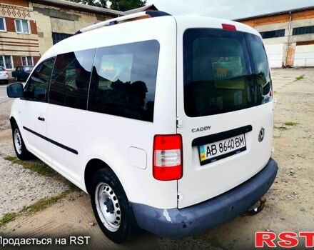 Белый Фольксваген Кадди, объемом двигателя 1.6 л и пробегом 330 тыс. км за 6000 $, фото 2 на Automoto.ua