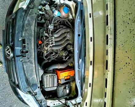 Білий Фольксваген Кадді, об'ємом двигуна 2 л та пробігом 280 тис. км за 7500 $, фото 11 на Automoto.ua