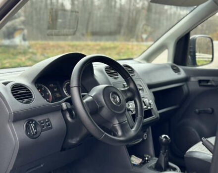 Белый Фольксваген Кадди, объемом двигателя 1.6 л и пробегом 402 тыс. км за 6350 $, фото 8 на Automoto.ua