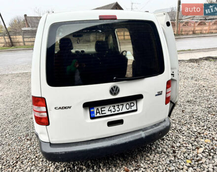 Белый Фольксваген Кадди, объемом двигателя 1.6 л и пробегом 290 тыс. км за 6200 $, фото 13 на Automoto.ua