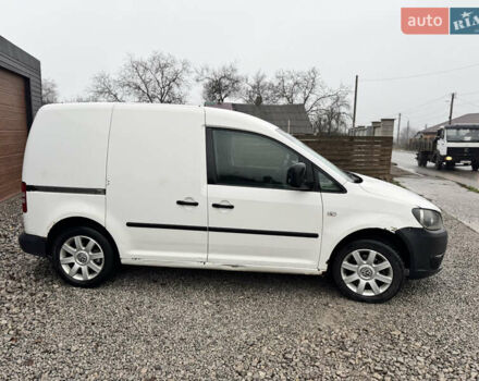 Белый Фольксваген Кадди, объемом двигателя 1.6 л и пробегом 290 тыс. км за 6200 $, фото 2 на Automoto.ua