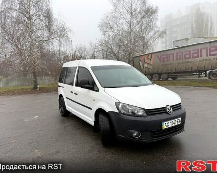 Белый Фольксваген Кадди, объемом двигателя 1.6 л и пробегом 224 тыс. км за 8700 $, фото 2 на Automoto.ua