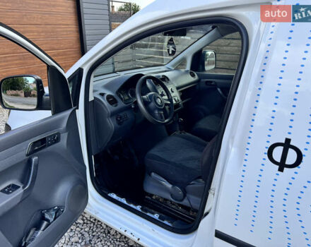 Білий Фольксваген Кадді, об'ємом двигуна 1.6 л та пробігом 290 тис. км за 5500 $, фото 7 на Automoto.ua