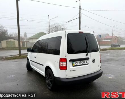 Белый Фольксваген Кадди, объемом двигателя 1.6 л и пробегом 224 тыс. км за 8700 $, фото 6 на Automoto.ua