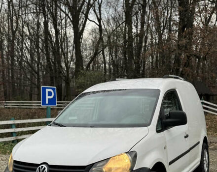 Белый Фольксваген Кадди, объемом двигателя 1.6 л и пробегом 402 тыс. км за 6350 $, фото 3 на Automoto.ua