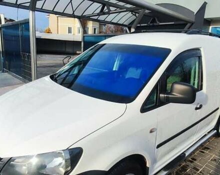 Білий Фольксваген Кадді, об'ємом двигуна 1.6 л та пробігом 318 тис. км за 8300 $, фото 2 на Automoto.ua