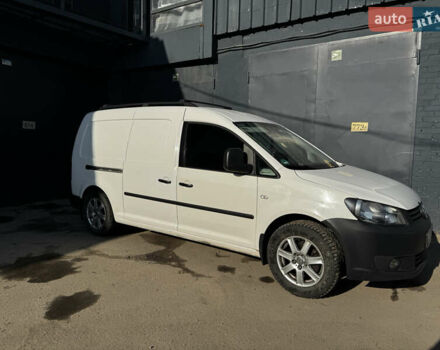 Білий Фольксваген Кадді, об'ємом двигуна 1.6 л та пробігом 251 тис. км за 8000 $, фото 6 на Automoto.ua