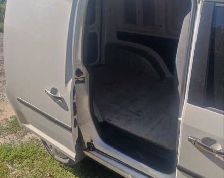 Белый Фольксваген Кадди, объемом двигателя 1.2 л и пробегом 200 тыс. км за 6900 $, фото 3 на Automoto.ua