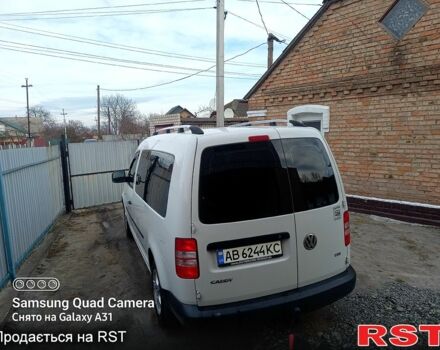 Белый Фольксваген Кадди, объемом двигателя 1.6 л и пробегом 330 тыс. км за 9500 $, фото 4 на Automoto.ua