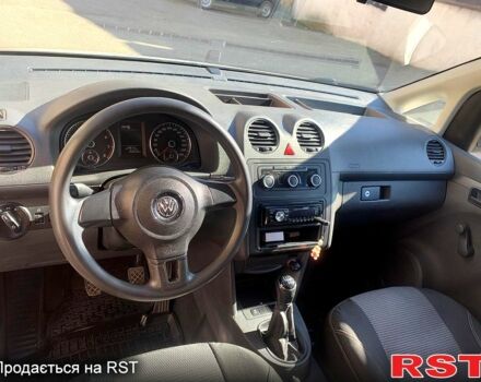 Білий Фольксваген Кадді, об'ємом двигуна 1.2 л та пробігом 301 тис. км за 5700 $, фото 8 на Automoto.ua