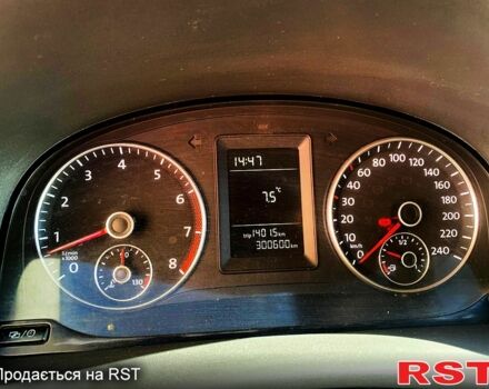 Білий Фольксваген Кадді, об'ємом двигуна 1.2 л та пробігом 301 тис. км за 5700 $, фото 10 на Automoto.ua