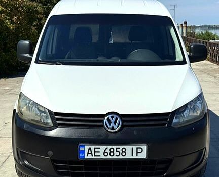 Білий Фольксваген Кадді, об'ємом двигуна 1.6 л та пробігом 287 тис. км за 7200 $, фото 1 на Automoto.ua