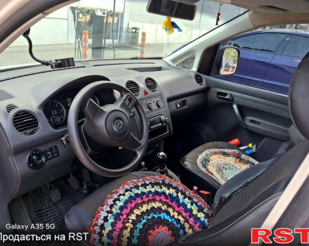 Білий Фольксваген Кадді, об'ємом двигуна 1.6 л та пробігом 370 тис. км за 5999 $, фото 7 на Automoto.ua