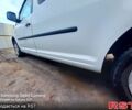 Белый Фольксваген Кадди, объемом двигателя 1.6 л и пробегом 330 тыс. км за 9500 $, фото 1 на Automoto.ua