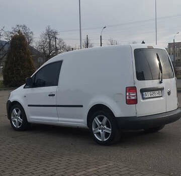 Білий Фольксваген Кадді, об'ємом двигуна 1.6 л та пробігом 398 тис. км за 8300 $, фото 6 на Automoto.ua