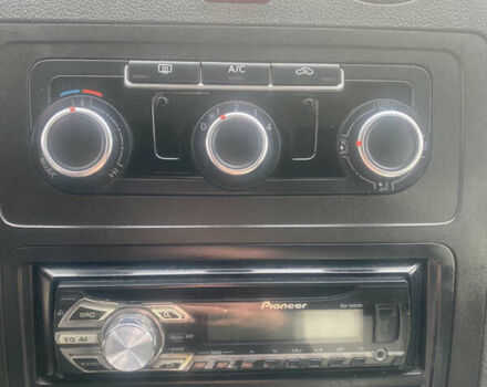 Білий Фольксваген Кадді, об'ємом двигуна 1.6 л та пробігом 240 тис. км за 5999 $, фото 15 на Automoto.ua