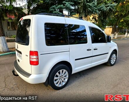 Белый Фольксваген Кадди, объемом двигателя 1.6 л и пробегом 278 тыс. км за 8900 $, фото 3 на Automoto.ua