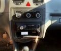 Білий Фольксваген Кадді, об'ємом двигуна 1.2 л та пробігом 301 тис. км за 5700 $, фото 9 на Automoto.ua