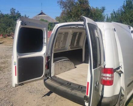 Белый Фольксваген Кадди, объемом двигателя 1.2 л и пробегом 200 тыс. км за 6900 $, фото 4 на Automoto.ua