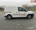 Білий Фольксваген Кадді, об'ємом двигуна 1.6 л та пробігом 325 тис. км за 5700 $, фото 3 на Automoto.ua