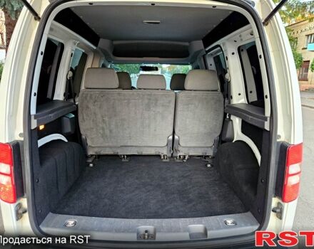 Белый Фольксваген Кадди, объемом двигателя 1.6 л и пробегом 278 тыс. км за 8900 $, фото 8 на Automoto.ua