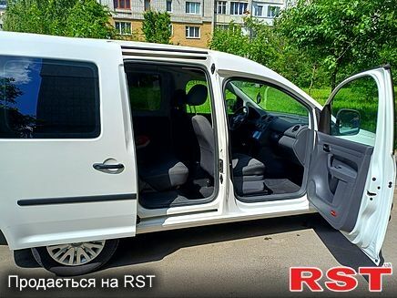Белый Фольксваген Кадди, объемом двигателя 1.6 л и пробегом 282 тыс. км за 9000 $, фото 2 на Automoto.ua