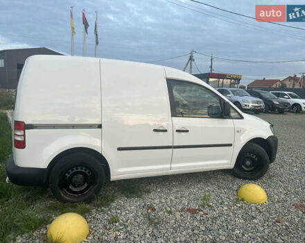 Білий Фольксваген Кадді, об'ємом двигуна 1.6 л та пробігом 206 тис. км за 5950 $, фото 4 на Automoto.ua