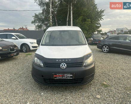 Білий Фольксваген Кадді, об'ємом двигуна 1.6 л та пробігом 206 тис. км за 5950 $, фото 9 на Automoto.ua