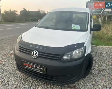 Білий Фольксваген Кадді, об'ємом двигуна 1.6 л та пробігом 206 тис. км за 5950 $, фото 2 на Automoto.ua