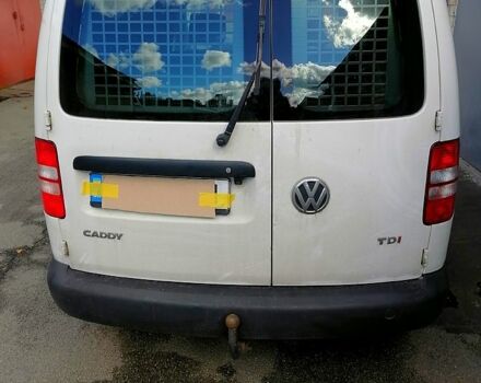 Фольксваген Кадди 2014 в Киеве на Automoto.ua Белый Фольксваген Кадди, объемом двигателя 1.6 л и пробегом 300 тыс. км за 10800 $, фото 11 на Automoto.ua