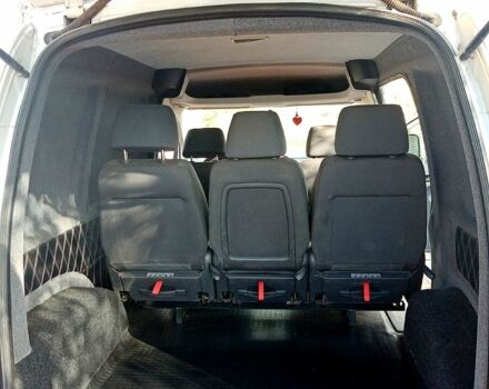 Белый Фольксваген Кадди, объемом двигателя 1.6 л и пробегом 220 тыс. км за 9000 $, фото 5 на Automoto.ua