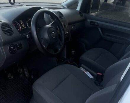 Белый Фольксваген Кадди, объемом двигателя 1.98 л и пробегом 320 тыс. км за 6900 $, фото 8 на Automoto.ua