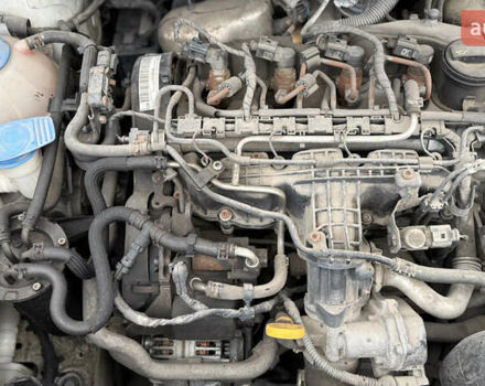 Белый Фольксваген Кадди, объемом двигателя 1.6 л и пробегом 230 тыс. км за 8000 $, фото 28 на Automoto.ua