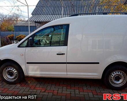 Белый Фольксваген Кадди, объемом двигателя 1.6 л и пробегом 220 тыс. км за 9000 $, фото 1 на Automoto.ua