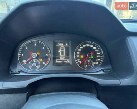 Белый Фольксваген Кадди, объемом двигателя 1.97 л и пробегом 318 тыс. км за 6999 $, фото 7 на Automoto.ua