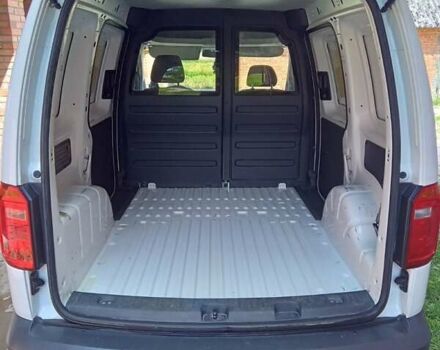 Белый Фольксваген Кадди, объемом двигателя 1.97 л и пробегом 208 тыс. км за 10500 $, фото 2 на Automoto.ua