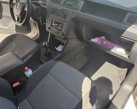 Белый Фольксваген Кадди, объемом двигателя 1.97 л и пробегом 293 тыс. км за 9950 $, фото 8 на Automoto.ua