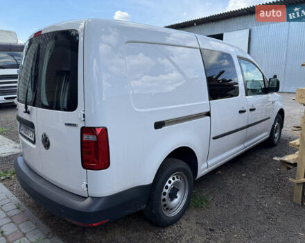 Белый Фольксваген Кадди, объемом двигателя 1.4 л и пробегом 240 тыс. км за 13000 $, фото 4 на Automoto.ua