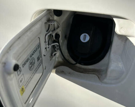 Белый Фольксваген Кадди, объемом двигателя 1.97 л и пробегом 108 тыс. км за 15300 $, фото 30 на Automoto.ua