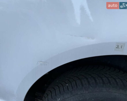 Белый Фольксваген Кадди, объемом двигателя 1.4 л и пробегом 240 тыс. км за 13000 $, фото 12 на Automoto.ua