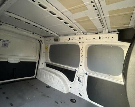 Белый Фольксваген Кадди, объемом двигателя 1.97 л и пробегом 108 тыс. км за 15300 $, фото 29 на Automoto.ua